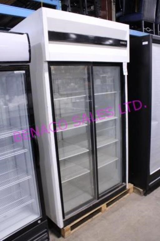 1X,43" x31"x81"H HABCO DBL SLIDING DR COOLER