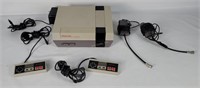 Nintendo Nes Game System W/ Controllers