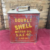 Shell Double SAE 40 Embossed 2 Imp Gallons Running