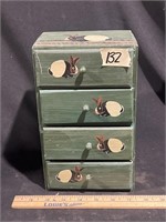 Rabbit dresser box