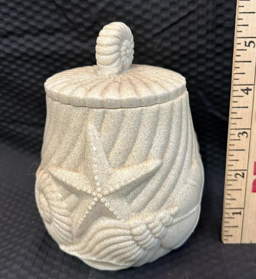 4" Nautical Themed Jar w Lid