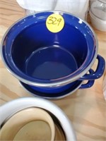 PAIR OF BLUE COOKING POTS