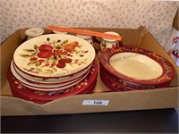 Tuscan Harvest by Oneida dishes, 4 plates,