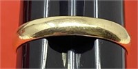 Sz.13.5 14K. Yellow Gold Band Ring 3.5 Grams