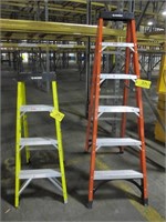 Husky 6' A-Frame Fiberglass Ladder w/