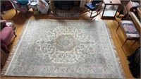 100 % Wool Rug. Hand Knotted in India. 7’8"x10’