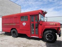 1986 Ford F600 Bus