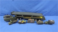 Army Tin Car Carrier w/4 Cars & Truck