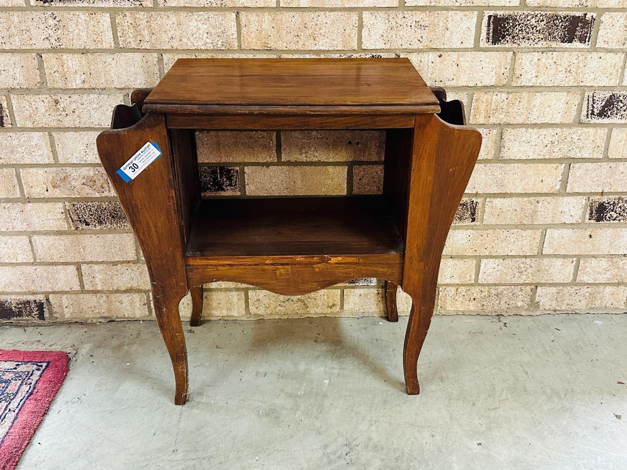 Vintage Side Table w/Magazine Holders