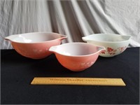 Pyrex Gooseberry Nesting Bowls