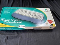 Logitech Keyboard NIP