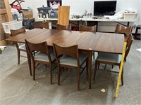 Retro Broyhill Dining Table & Chairs