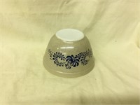 Pyrex HOMESTEAD STENCIL Mixing Bowl #401