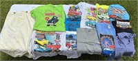 Flat of Tee shirts (L) 2 Flats