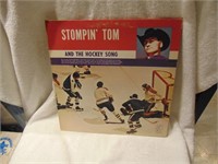 Stompin Tom Conners - Hockey Song