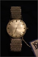 Universal Jeneve 18kt Gold Case Wrist Watch