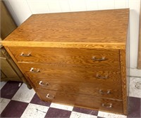 Wide four drawer dresser