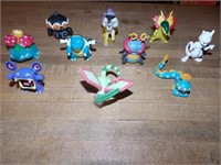 10 Figurines Pokemon
