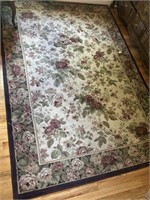 LARGE FLORAL AREA RUG, 92" X 63"