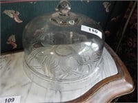 Clear Glass Cake Stand with Dome Top