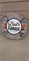 Dad's Garage Sign 9"