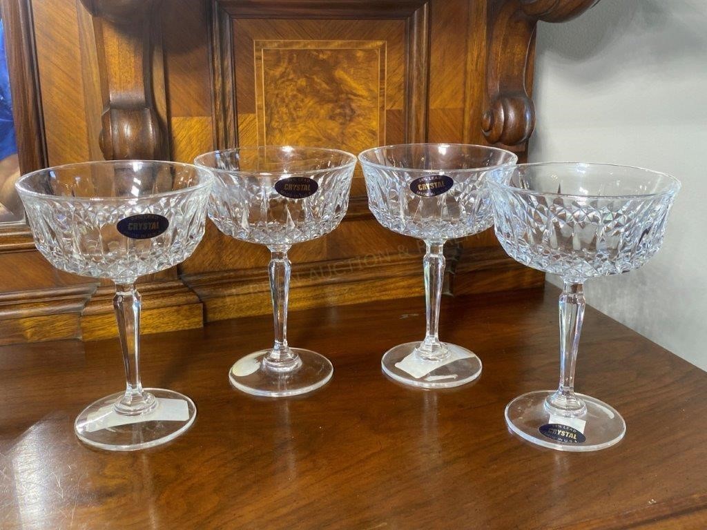 4 Crystal Stemware Glasses