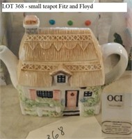 small teapot Fitz and Floyd