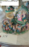 EAster snow glabe w ring box