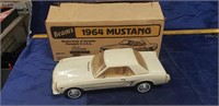(1) Beam's 1964 Mustang Decanter w/ Box