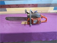 CHAINSAW HUSQVARNA 36 AIR INJECTION - RUNNING