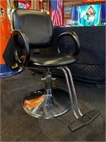 Orbit Barber Chair