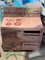 Pink Metal 1950's Children's Stove Top