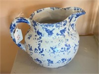 LR-Bybee Pottery Pitcher