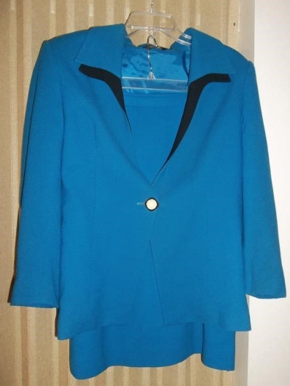 Designer Mary Kay Blue Director Suit