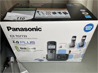 NEWPanasonic KX-TG7733 phone set