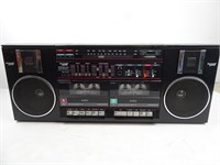 Vintage Surround Sound Radio - Really Nice