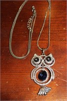 OWL PENDANT WITH BLUE EYES AND BELLY