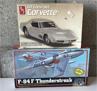 .F-84 F Thunderstreak & '69 Corvette Model Kits