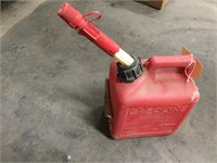 1 gallon red gas can