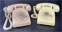 (AE) Pink And White Rotary Phones. 9 x 5 x 9 in.