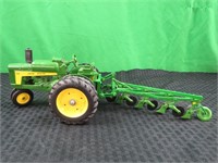 JD 630LP Toy Tractor w/4 bt Plow