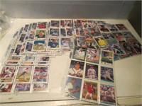 COLLECTION OF ASSORTED BASEBALL CARDS
