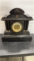 ANTIQUE MANTLE CLOCK