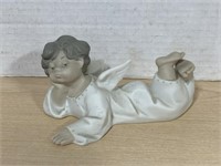 Lladro Figurine Angel laying down