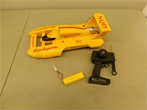 Cyclone sporst game R/C boat UNTESTED