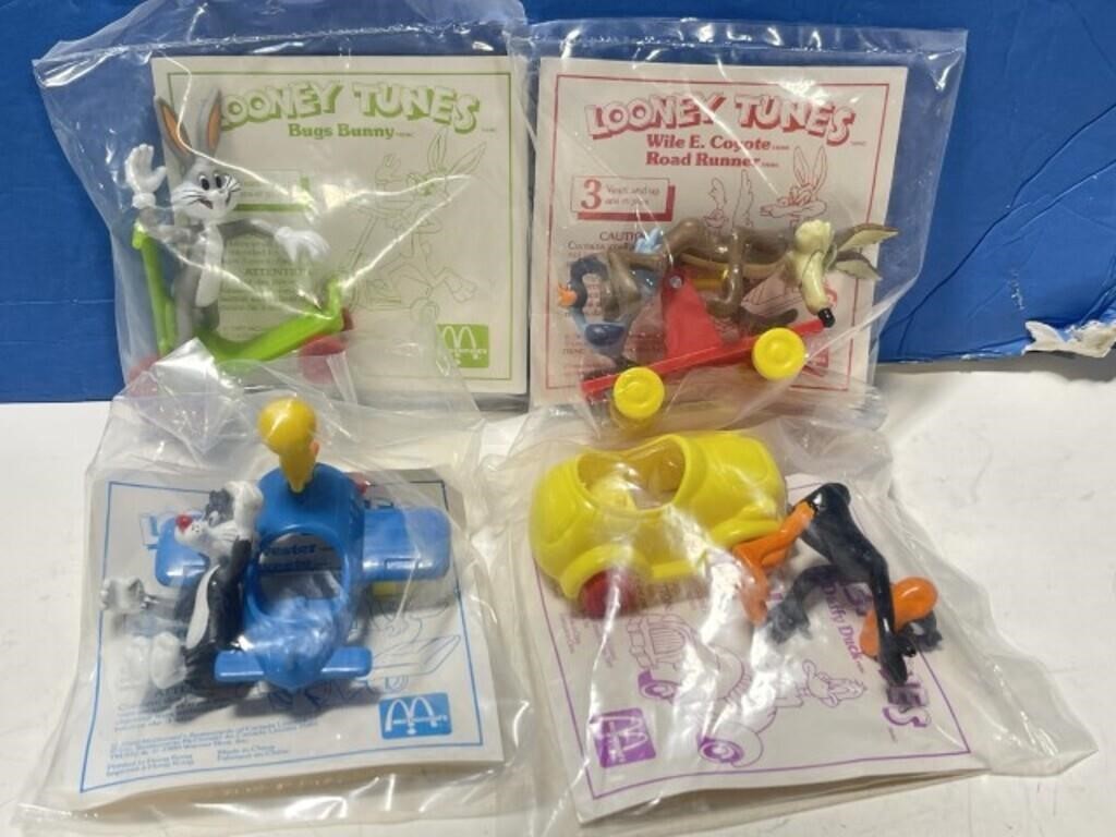 4x 1989 McDonald's Looney Tunes Toys Sealed