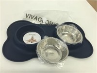 Vivaglory 2 Pack Bowls w/Non Spill Silicone Mat