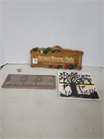 3 Vintage Plaques