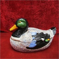 Large duck soup tureen.