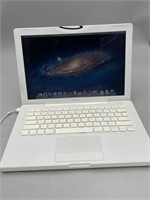 Apple MacBook Intel Core 2 Duo 120GB HD 2 GB RAM